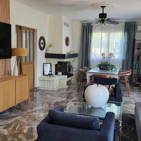 Holiday home Avec Jardin A 2 Pas Des Remparts D'avignon *